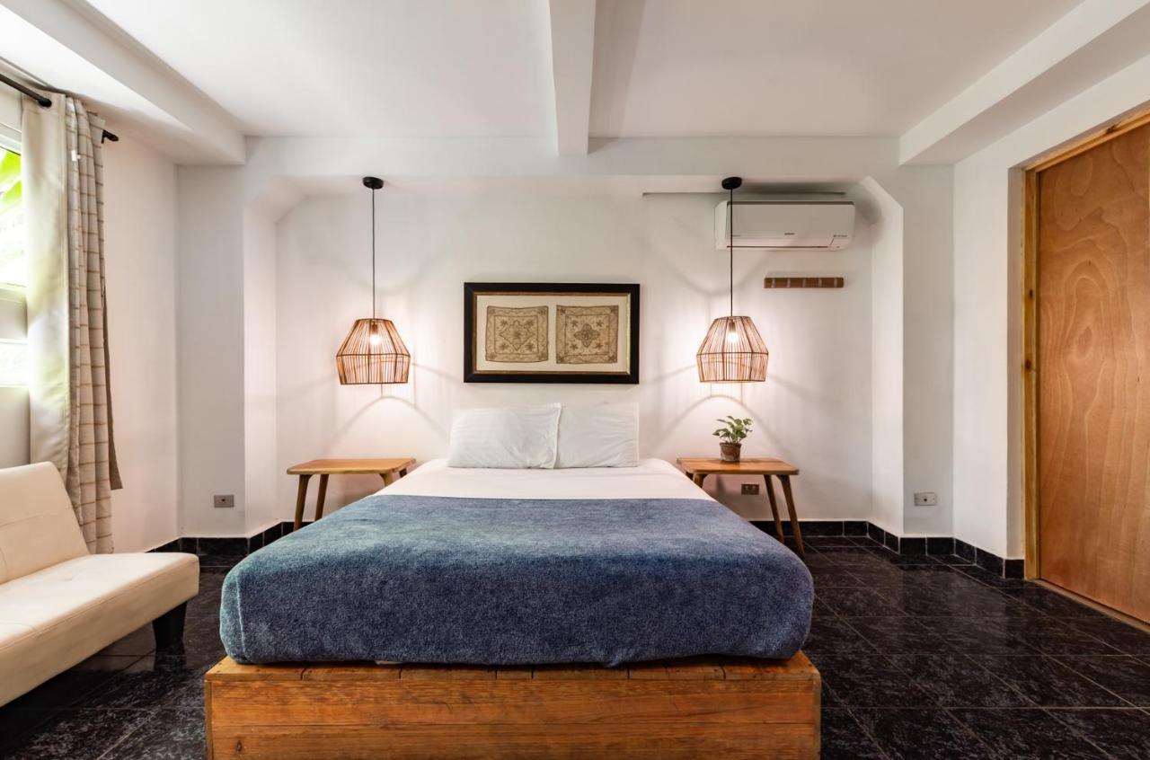 Cinco Hotel B&B San Salvador Eksteriør billede
