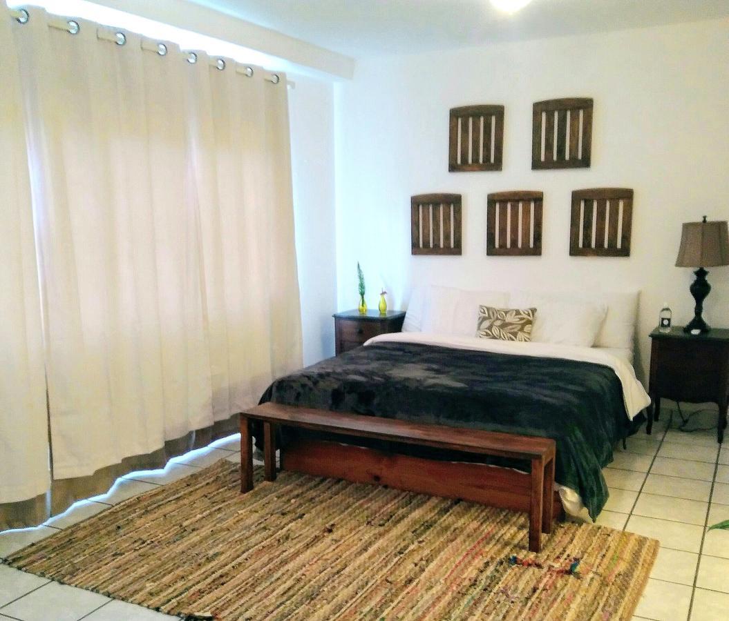 Cinco Hotel B&B San Salvador Eksteriør billede