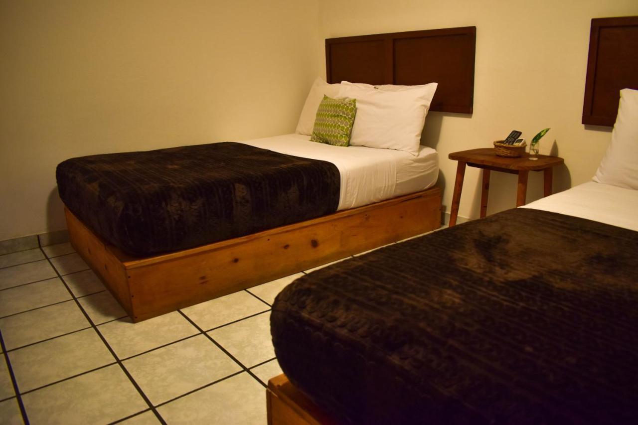 Cinco Hotel B&B San Salvador Eksteriør billede