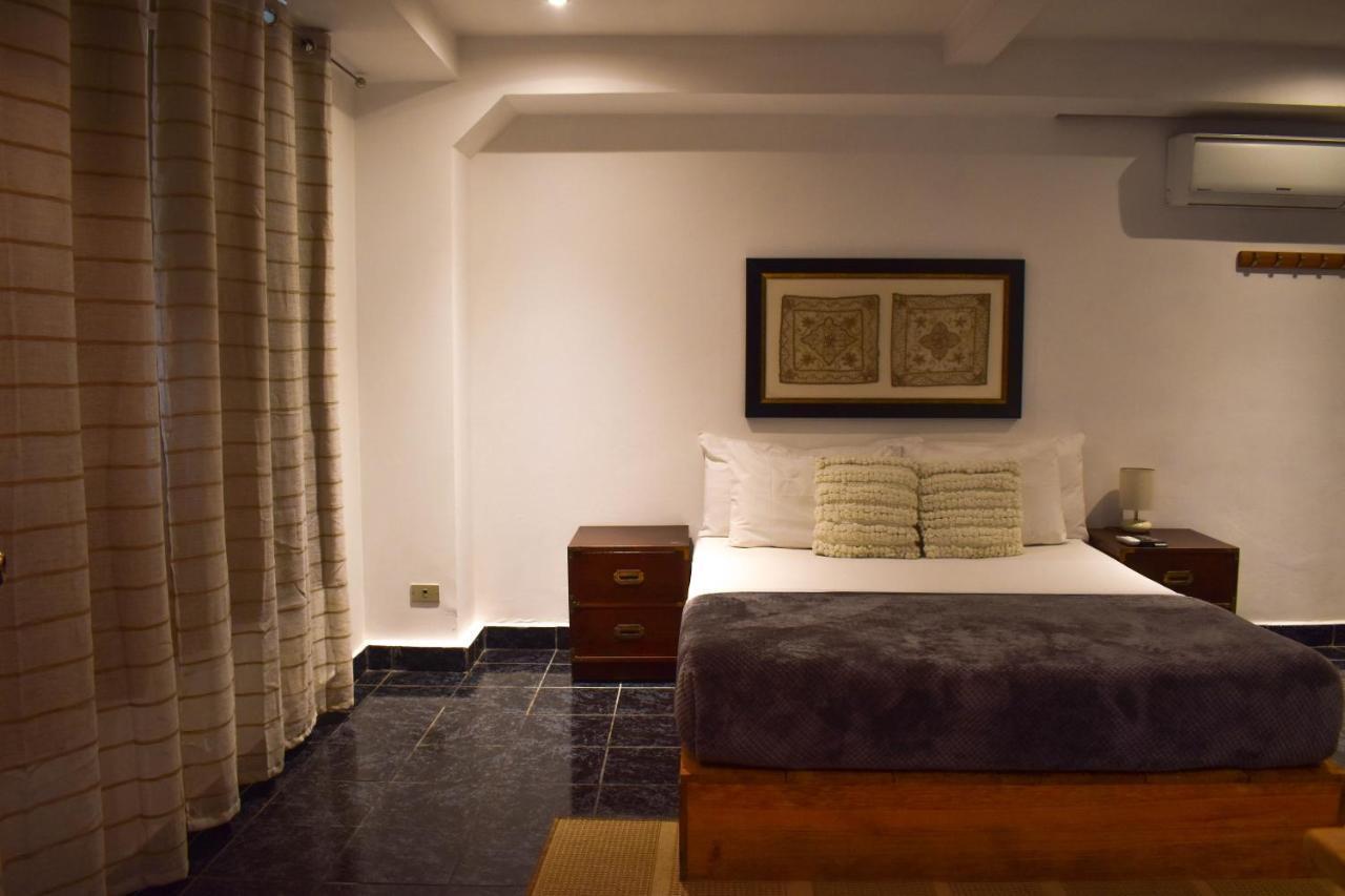 Cinco Hotel B&B San Salvador Eksteriør billede